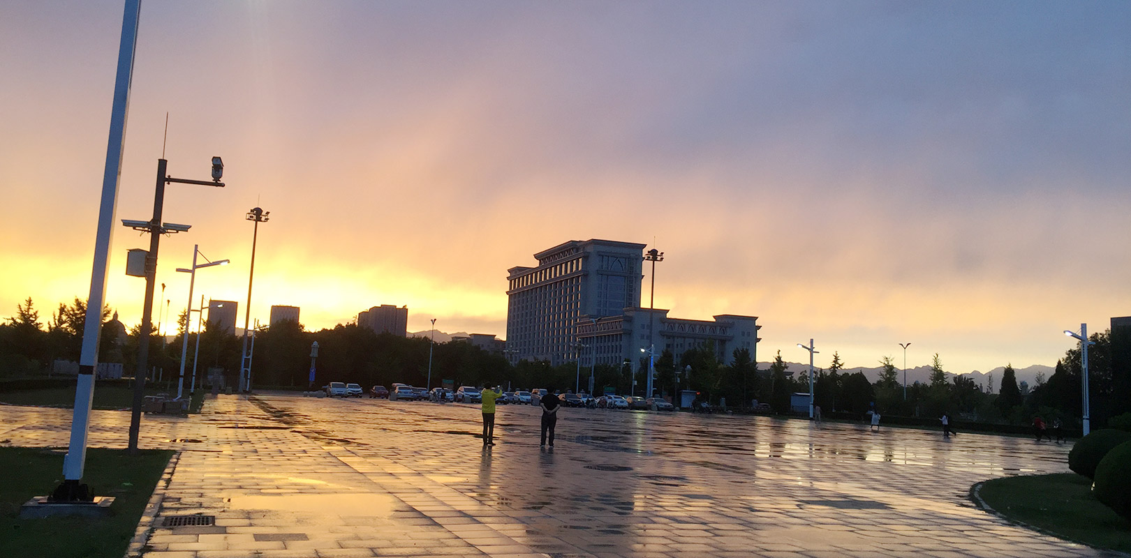 ���g22 - �ٷ���վ -- ÿ���о�ϲ