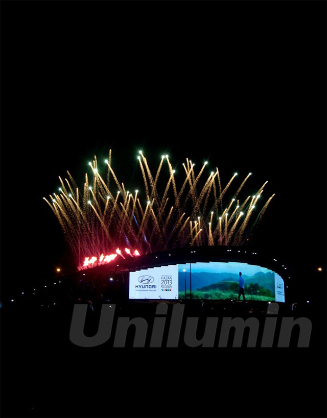 ͼΪ£º¿ªÄ»Ê½µ±Ìì
£¬Ö÷ÌåÓý¹Ý±íǽLEDÏÔʾÆÁ¼°¹Û¶à